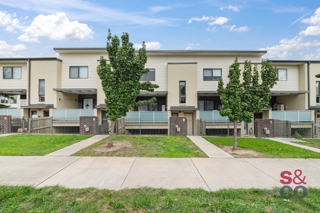 25/12 Dulcie Holland Crescent, ACT 2914