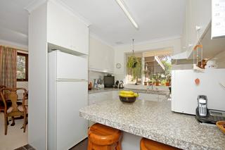 Kitchen (2010-05-21)