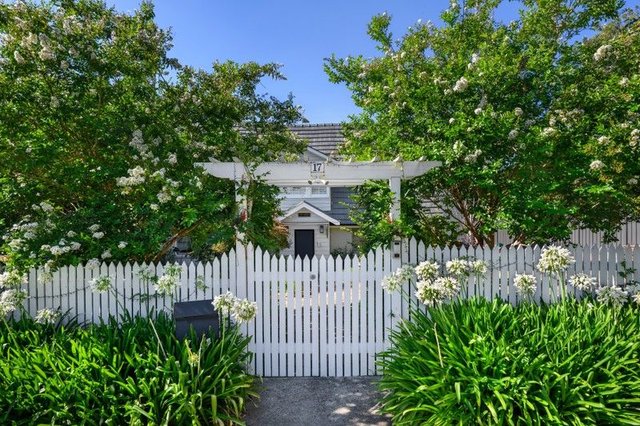 17 Leslie Street, NSW 2777