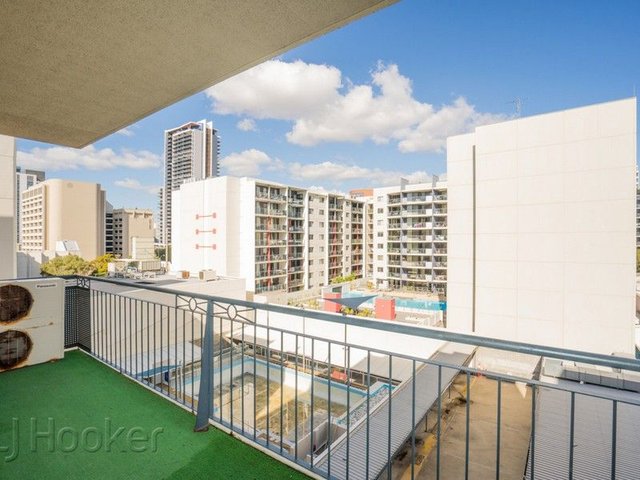 30/193 Hay Street, WA 6004