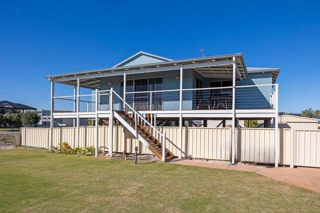 32 Lucraft Loop, WA 6043