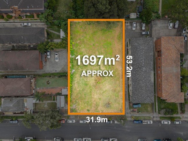 2 Willeroo Street, NSW 2195
