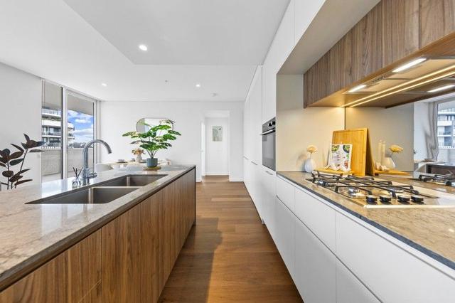 1012/21 Spurway Drive, NSW 2153