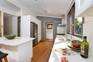 Kitchen (2016-04-28)