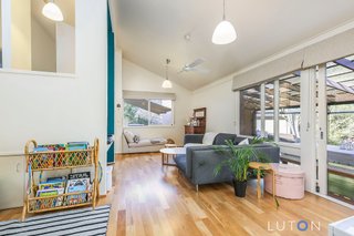 Family Room to Lounge Room