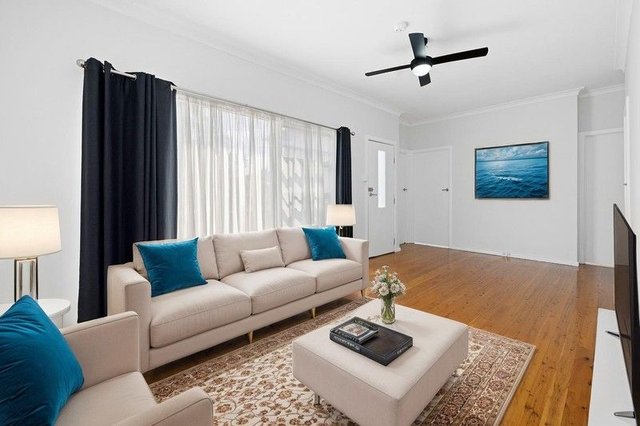 52 Fitzpatrick Crescent, NSW 2170