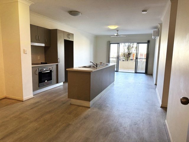 2/13 Albert Street, QLD 4814