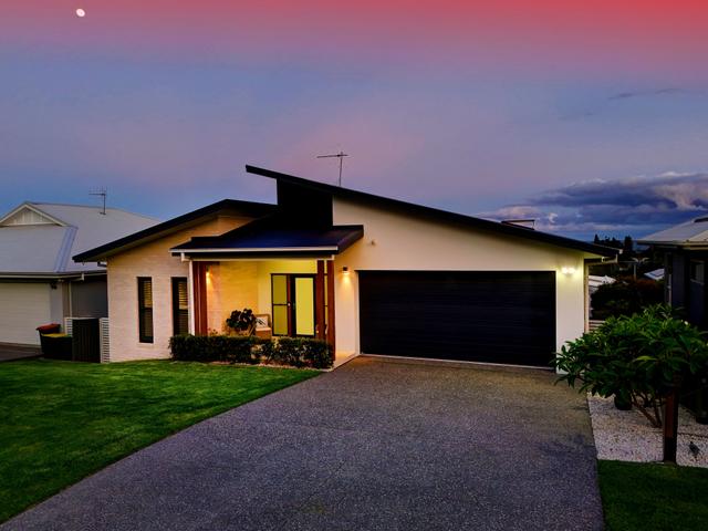 7 Shores Crescent, NSW 2430