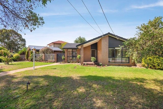 4 Stuart Court, VIC 3036