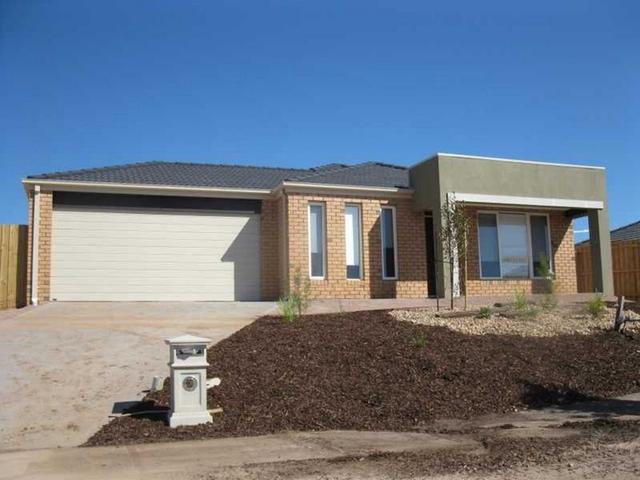 18 Dewar Crescent, VIC 3340