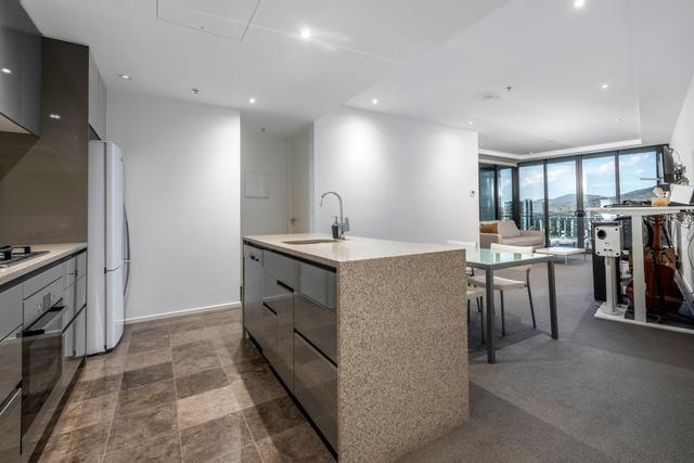 1013/240 Bunda Street, ACT 2601