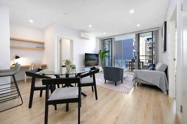510/10 Aviators Way, NSW 2750