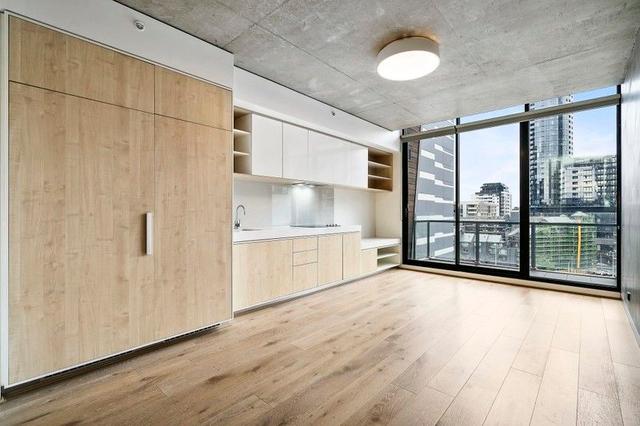 901/33 Claremont Street, VIC 3141