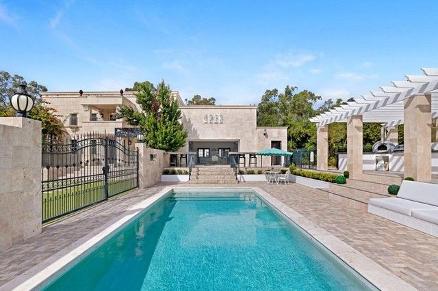 45 Blacks Road, QLD 4209