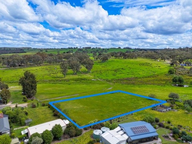 32-36 Roberts Street, VIC 3311