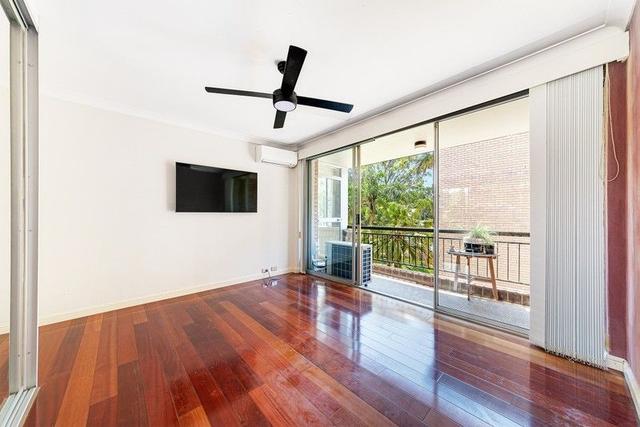 19/302 Burns Bay Road, NSW 2066