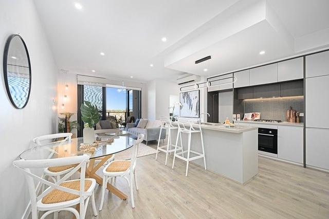 908/81B Lord Sheffield Circuit, NSW 2750