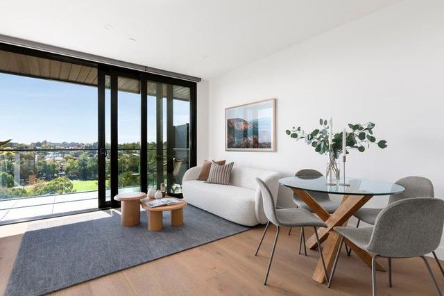902/10 Lilydale Grove, VIC 3123