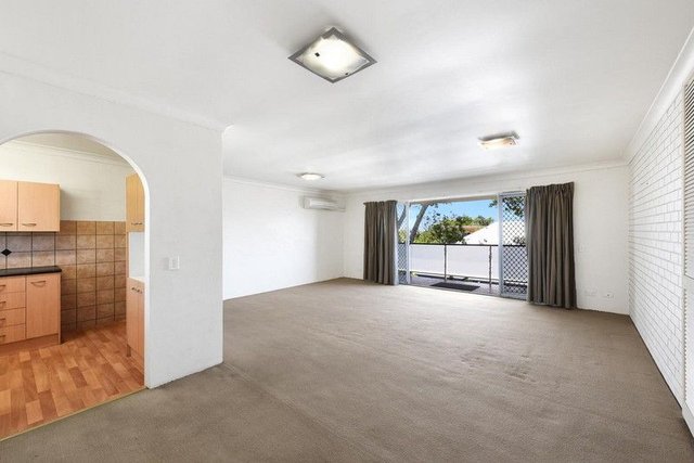 4/27 Miles Street, QLD 4011