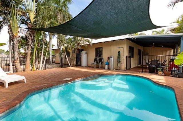 15 Bowerbird Loop, WA 6725