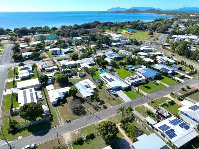 12 Marshall Street, QLD 4805