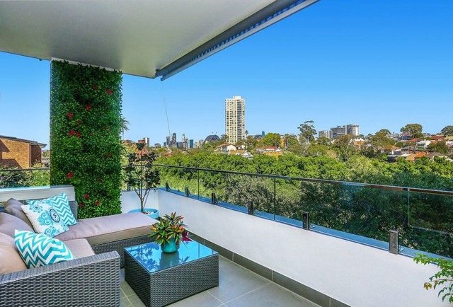 24/2 Spruson Street, NSW 2089