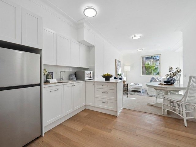 1-02/6 Hale Road, NSW 2088