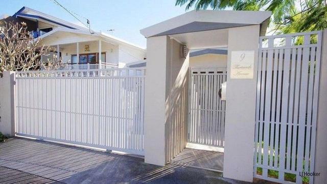 2/9 Thirteenth Avenue, QLD 4221