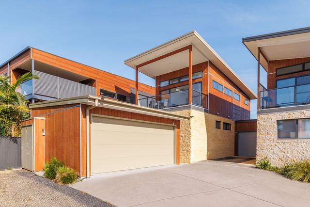 Unit 5/6 Lake St, NSW 2551
