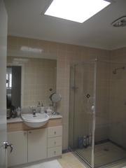 Bathroom (2011-11-18)