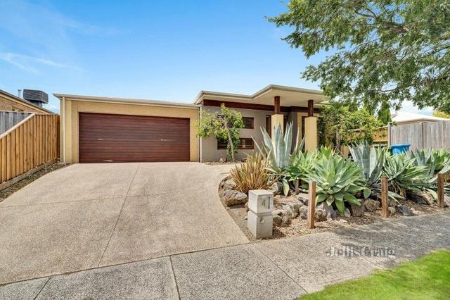 4 Parry Drive, VIC 3805