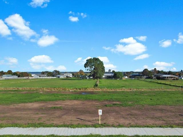10/23 Clothier Crescent, VIC 3875