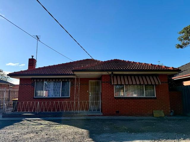 8 Kenna Drive, VIC 3075