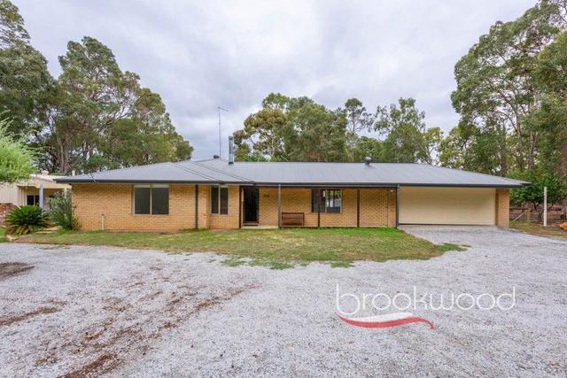 365 Pearce Street, WA 6074