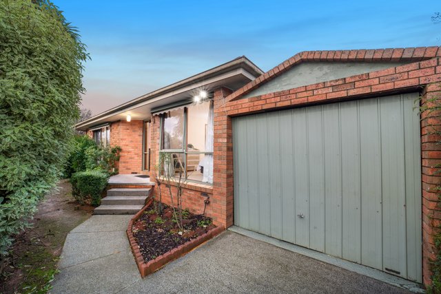 2/21 Heywood Street, VIC 3134