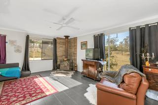 Cottage Lounge (2018-11-02)