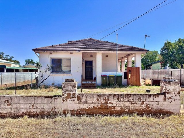 53 Molong Street, NSW 2877