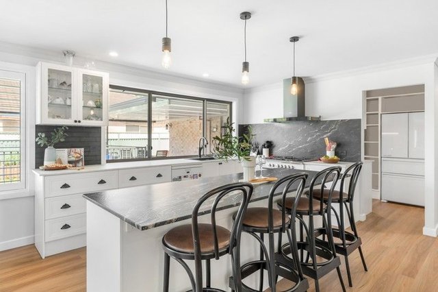 632 Freemans  Drive, NSW 2265