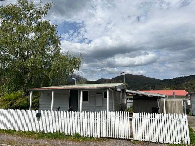 15 Murray Street, TAS 7467