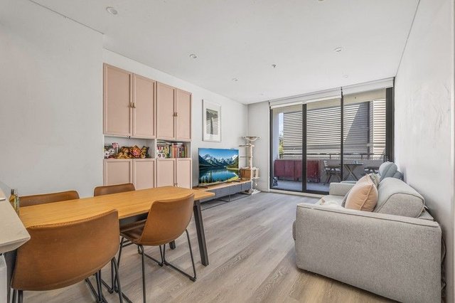 1405/15 Lachlan Street, NSW 2017