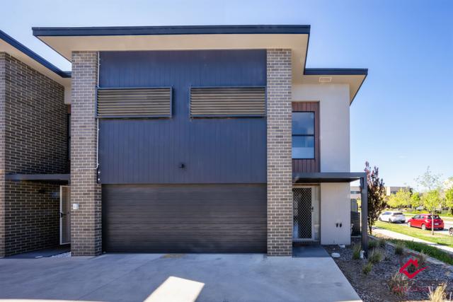 32/1 Bon Scott Crescent, ACT 2914