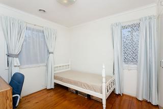 Bedroom 2 (2014-08-11)