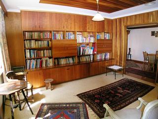 Family room (2004-02-20)