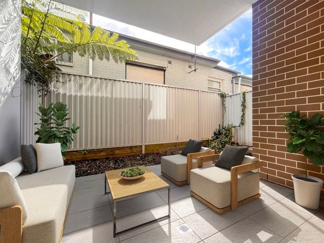 2br/598 Forest Road, NSW 2222