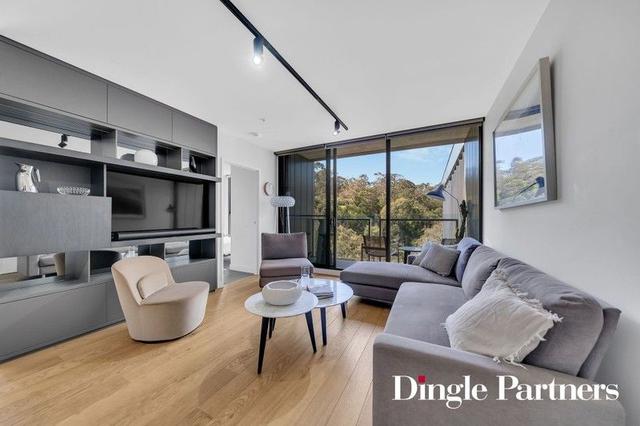 302/14 Trenerry Crescent, VIC 3067