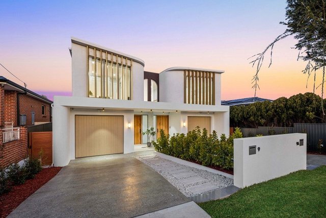 9 Whitfield Parade, NSW 2220