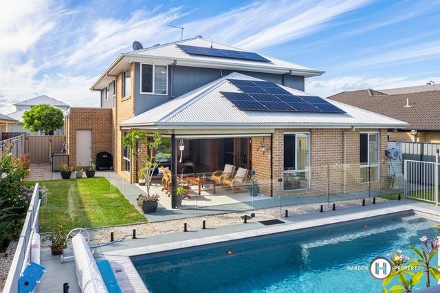 11 Dickson Crescent, QLD 4509