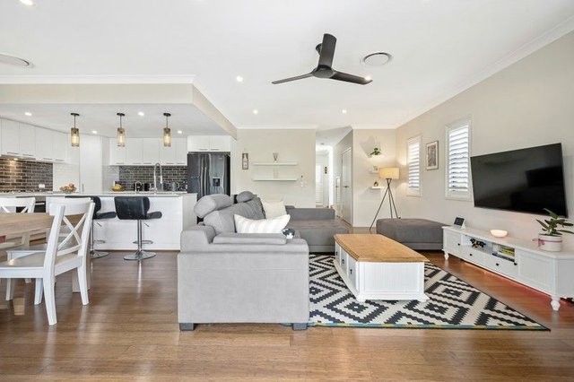 1/132 Nellie Street, QLD 4012