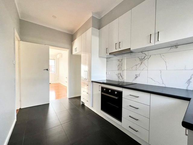 4/21 Tibrockney Street, VIC 3190