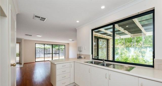 4/12-16 Alexander Road, WA 6103